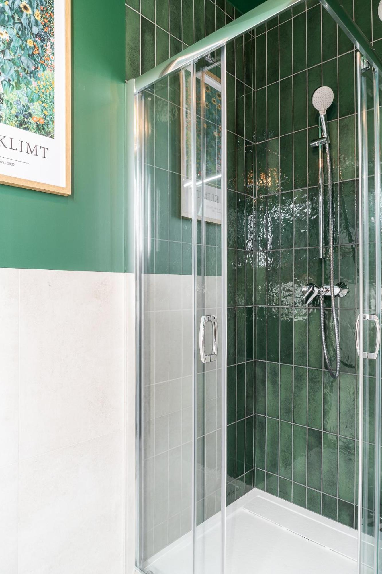 Rentplanet - Quorum Apartment Wroclaw